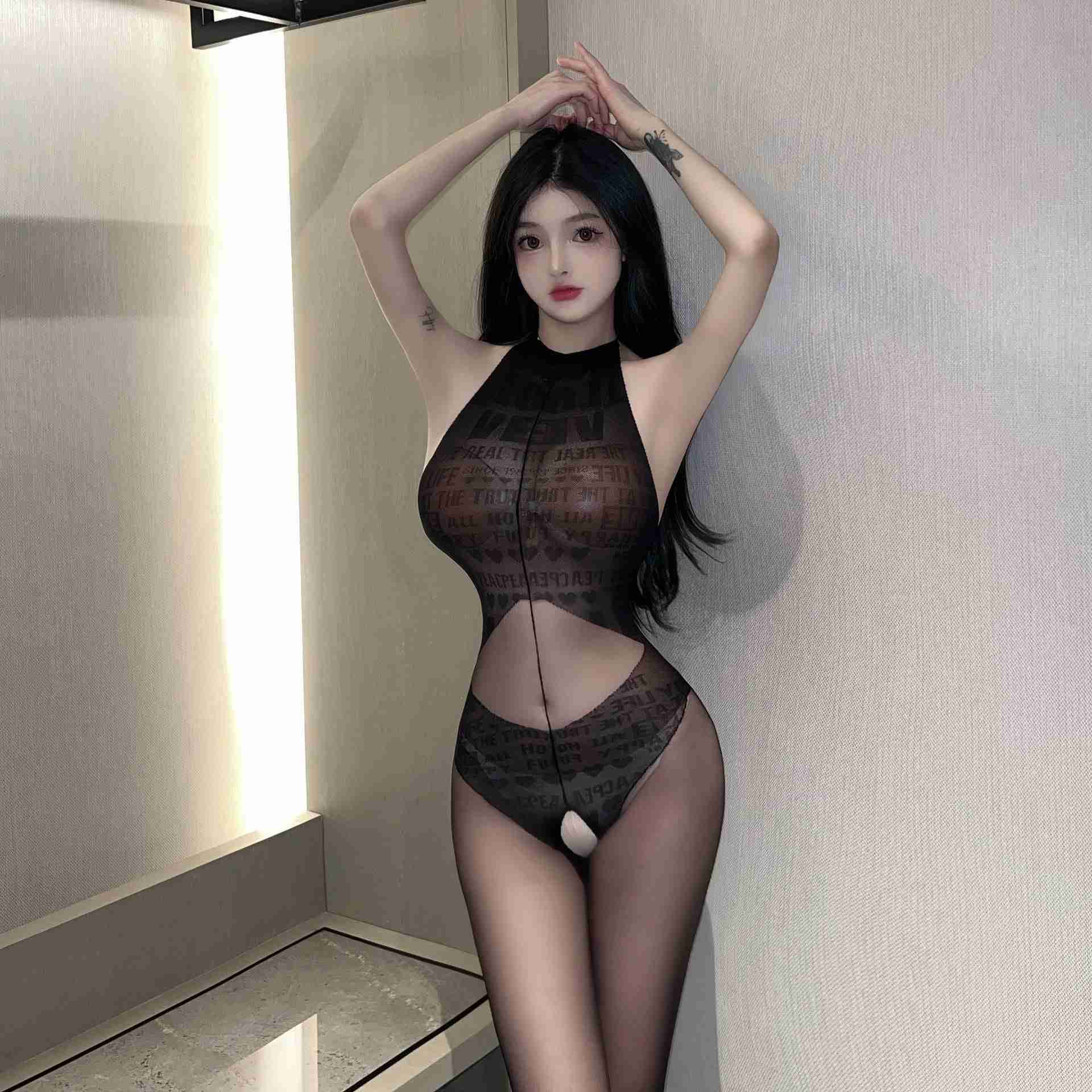Sexy Women's Erotic Lingerie See-through One-piece Open Crotch No-take-off Passionate Bed Temptation Fishnet Stockings Set